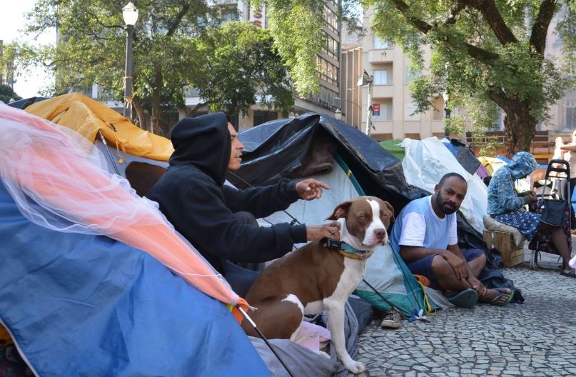 Sao Paulo Skyscraper Fire Homeless