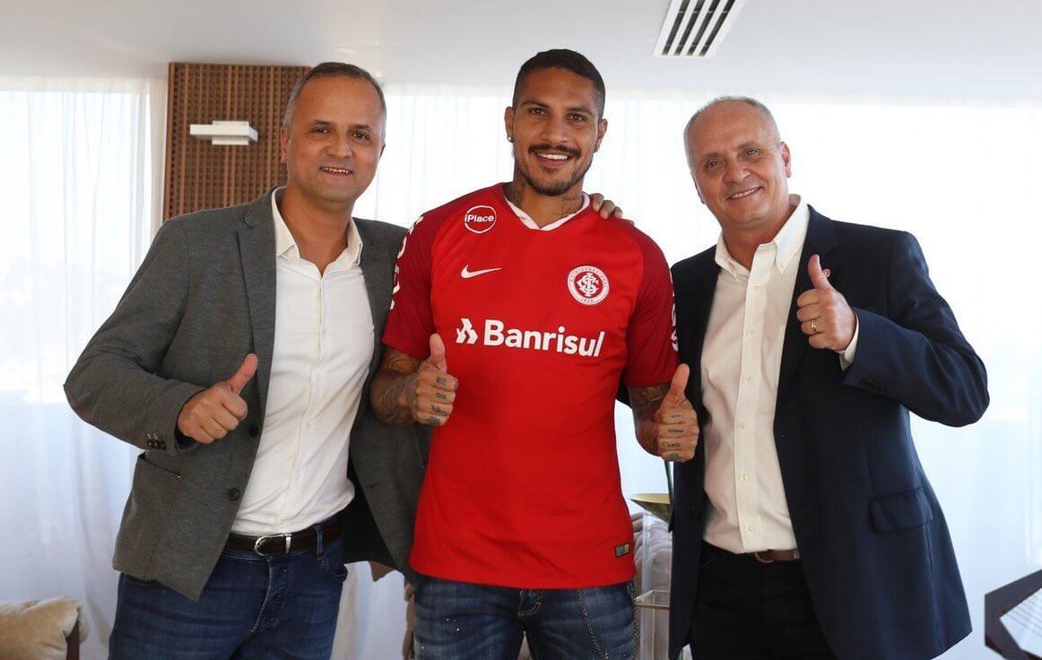 Paolo Guerrero Brazil Football