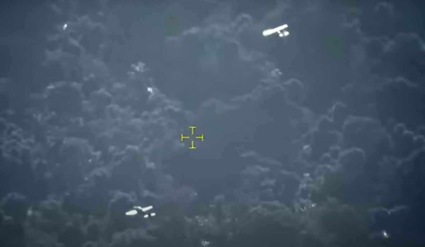 Brazilian Air Force plane intercepts invading aircraft in Yanomami Indigenous Land (FAB courtesy)